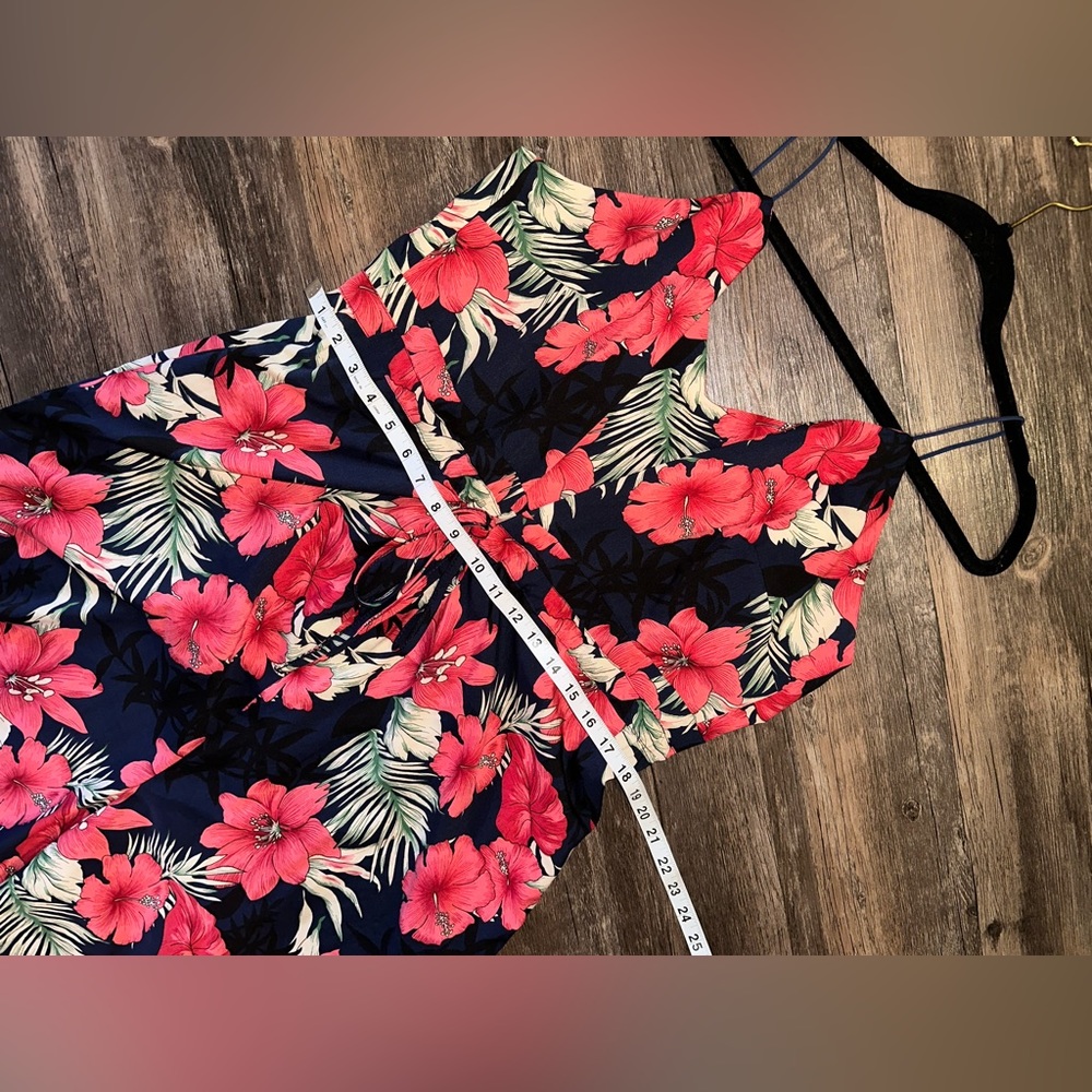 NEW Reveuse Pink and Blue Floral V- Neck Waist Tie Zipper Jumpsuit size 2X - Picture 13 of 15
